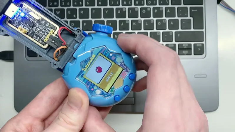 Tamagotchi Paradise 与自制 UART 转接器